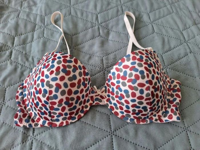 soutien-gorge taille 95 C - photo numéro 2