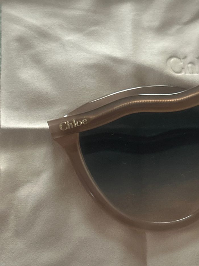 Lunettes de soleil Chloé parfait état - photo numéro 8