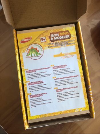 Mon dino à modeler Joustra NEUF