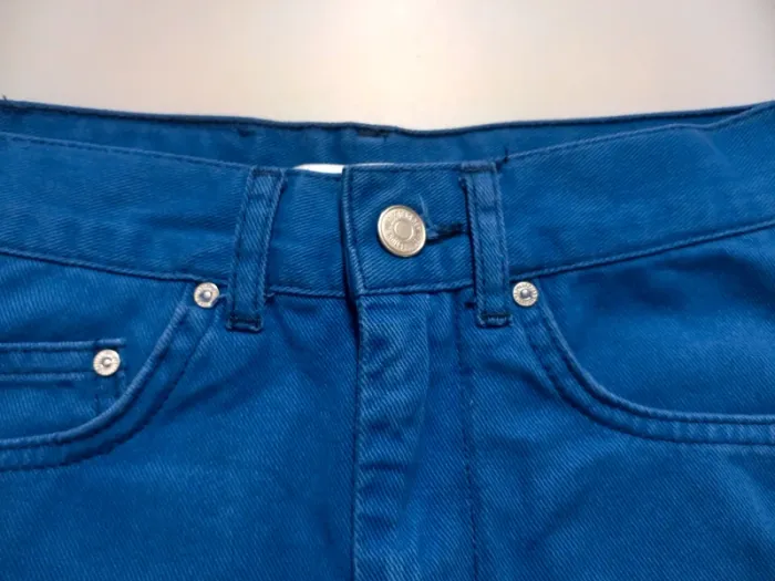 Jolie jupe bleue Pull&Bear - photo numéro 2