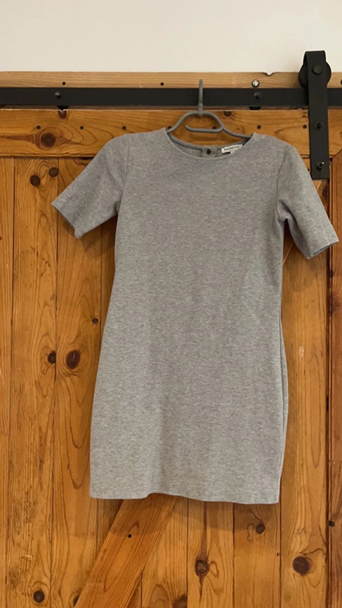 Robe courte grise manche courte taille s