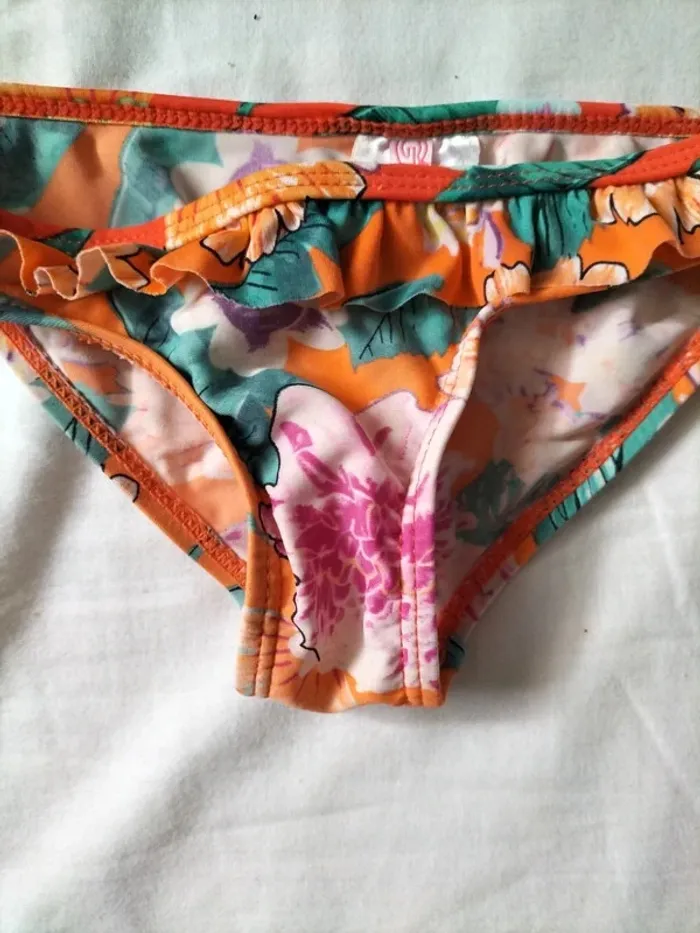 Maillot de bain 2 pièces tailles 3 ans 36 mois - photo numéro 7