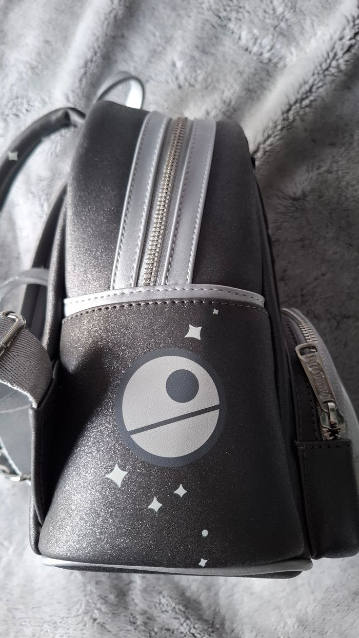 Loungefly Disneyland Paris star wars grogu mandalorian mando yoda Vador c3po bb8 - photo numéro 2