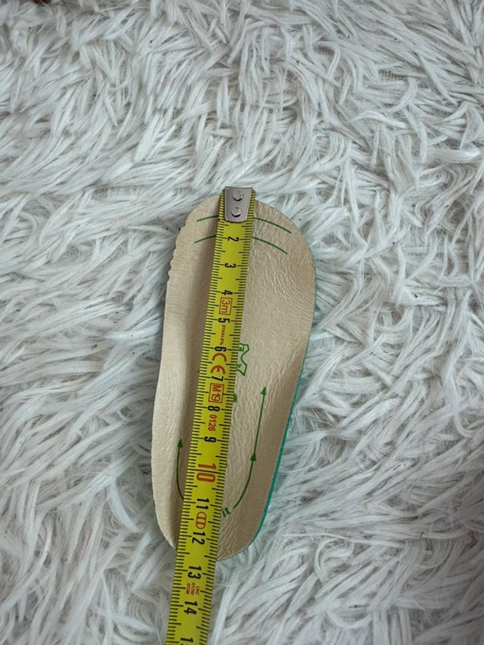 Paire de sandales cuir rouge Froddo taille 19 - photo numéro 2