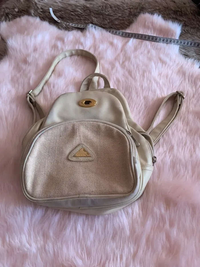 Petit à sac à dos