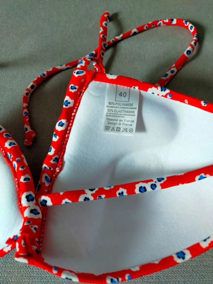 Bikini rouge fleuri – Taille 40 – Neuf avec étiquette - photo numéro 5