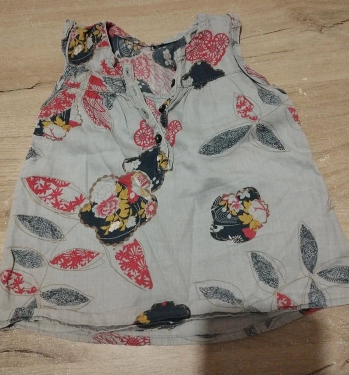 Haut légèr fleuris