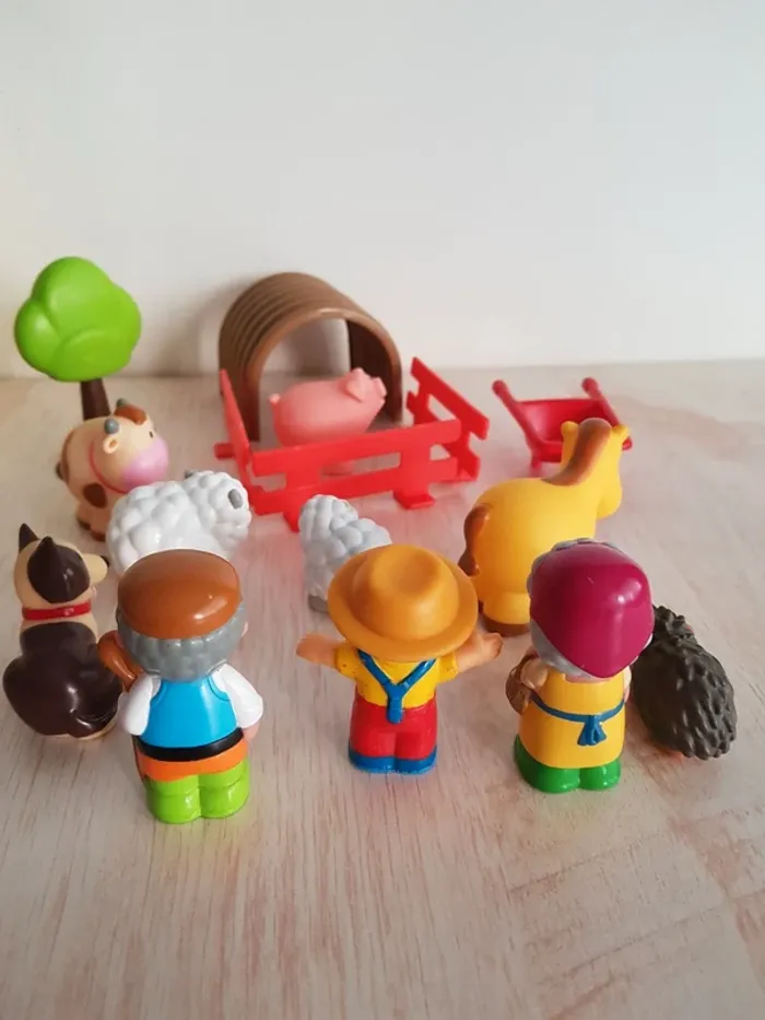 Maison, figurines et animaux de la ferme Oxybul - photo numéro 9