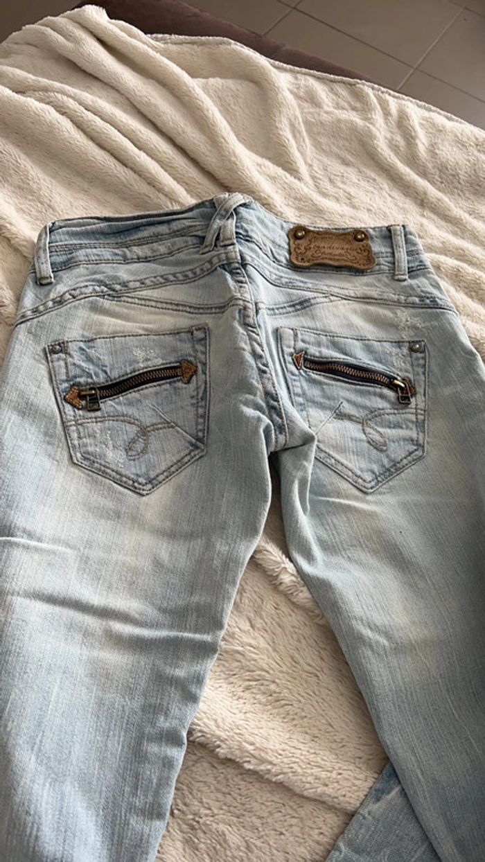 Jean 👖 - photo numéro 5
