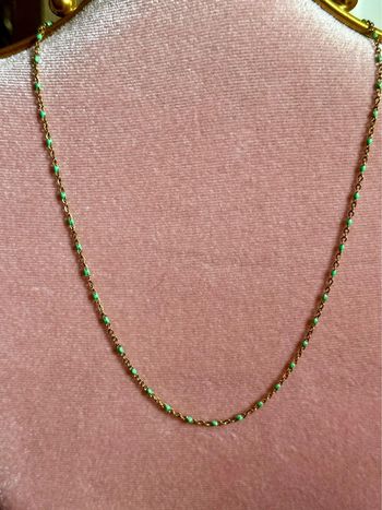 Collier chaîne acier inoxydable or réglable résine vert turquoise