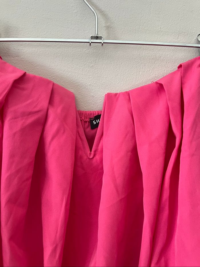 Blouse courte d’été épaules dénudées col V rose - photo numéro 6