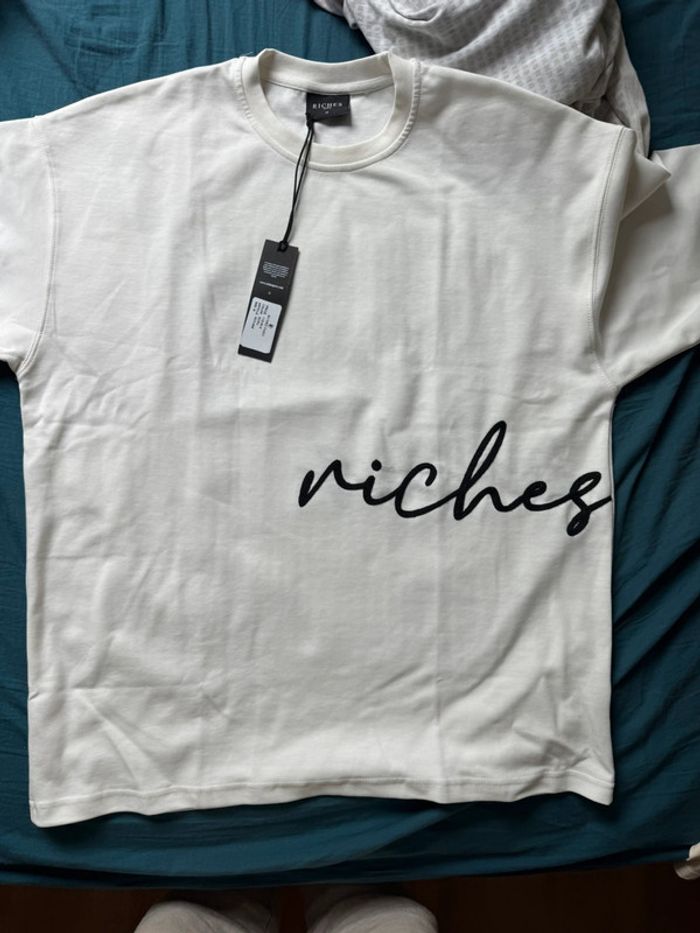 👕 T-shirt Riches Paris – Édition Street Art