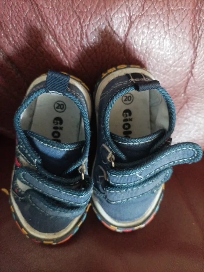 Lot Chaussures enfant - photo numéro 7