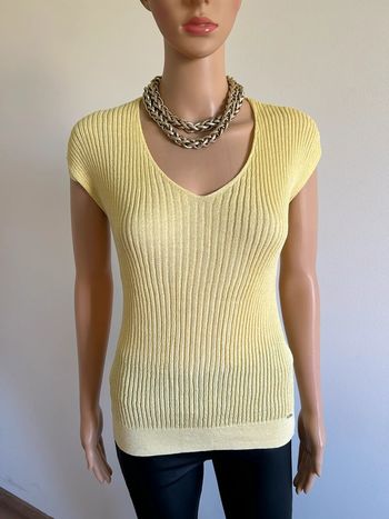 Top jaune à manches courtes Morgan taille XS excellent état