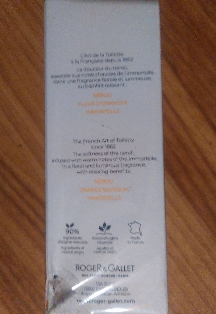 Eau parfumée bienfaisante à l'essence de néroli Roger et Gallet 100ml - photo numéro 2