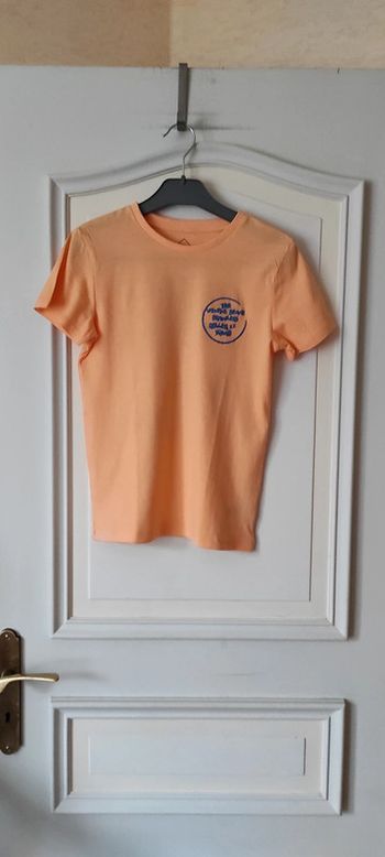 🌷tee-shirt manches courtes  🌷TEX 🌷étiquette  taille 8ans  🌷neuf juste lavé