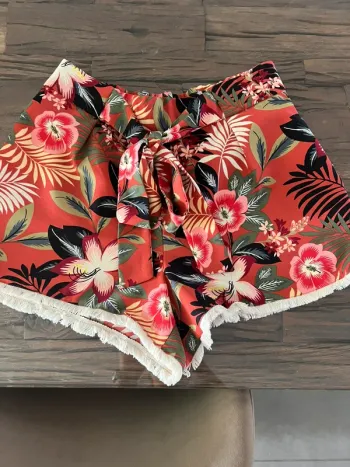 Short femme Zara