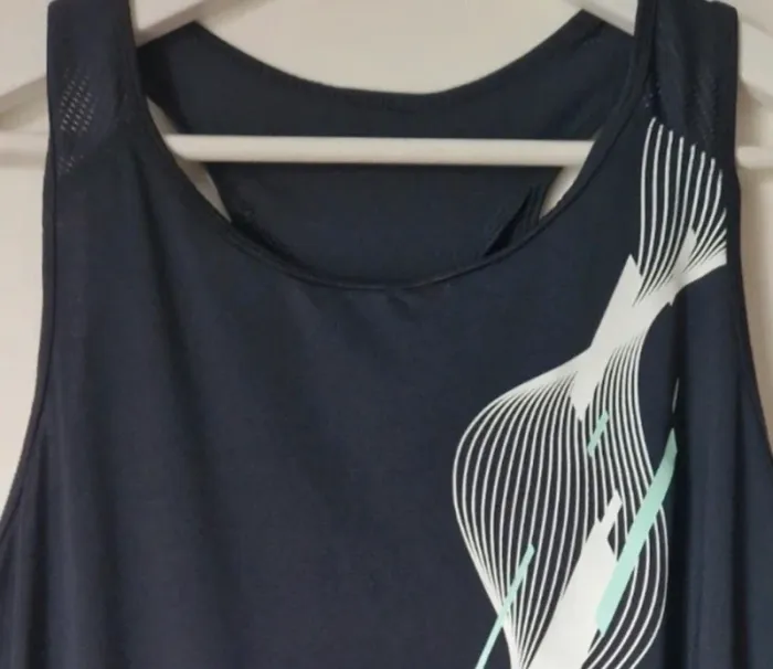 Debardeur Domyos Taille 42