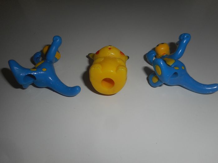 Décorations pour Crayons PIKACHU POKEMON + DANONINO - photo numéro 2