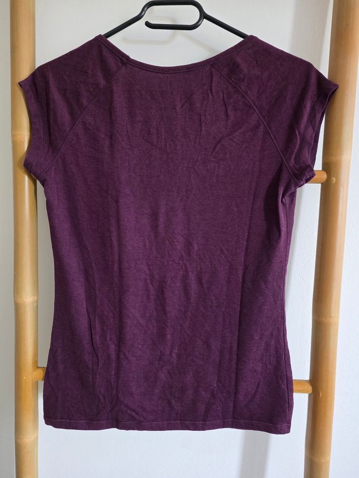 T-shirt de sport décathlon taille S violet - photo numéro 4
