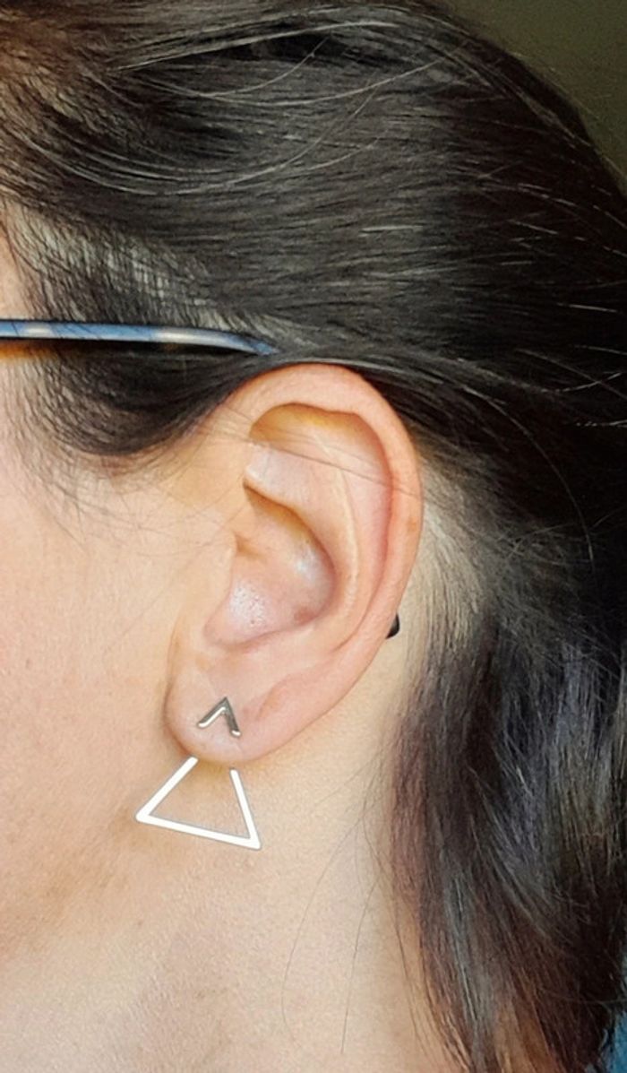 Boucle d oreilles triangle original - photo numéro 5