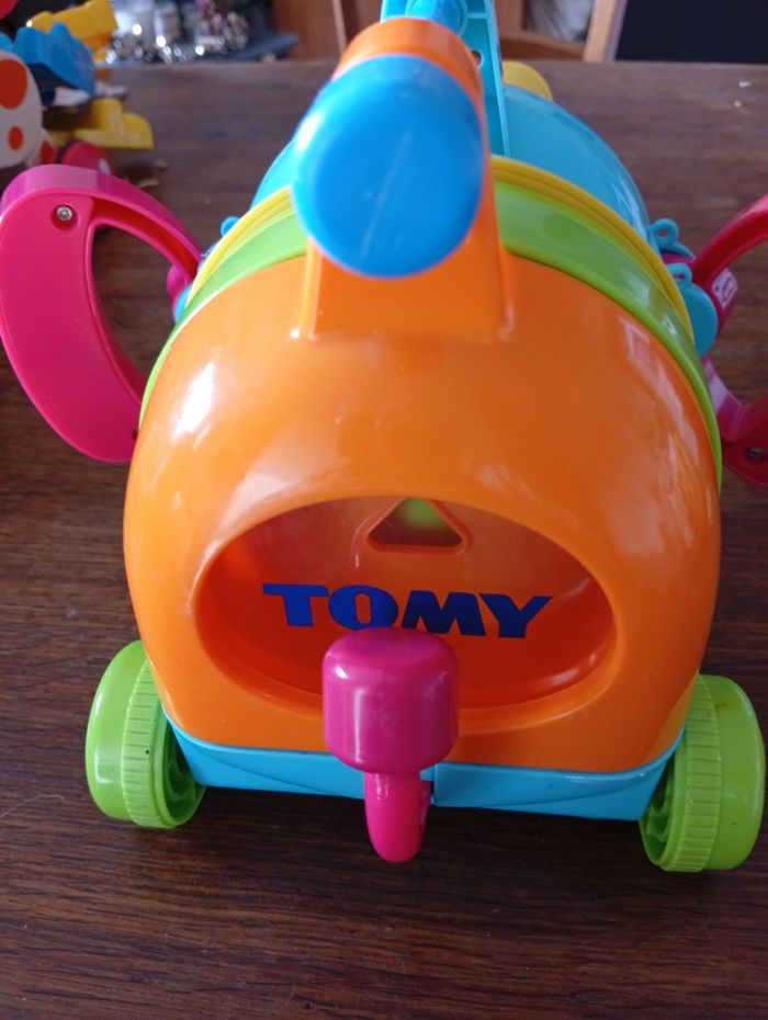 Éléphant orchestre Tomy - photo numéro 6