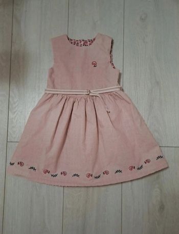 Magnifique robe reversible 4A