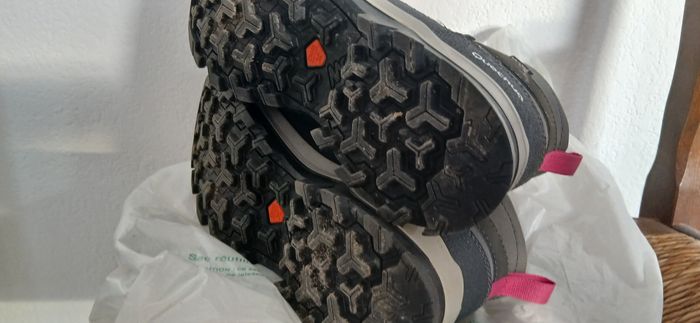 Chaussure de randonnées décathlon Pointure 36 - photo numéro 5