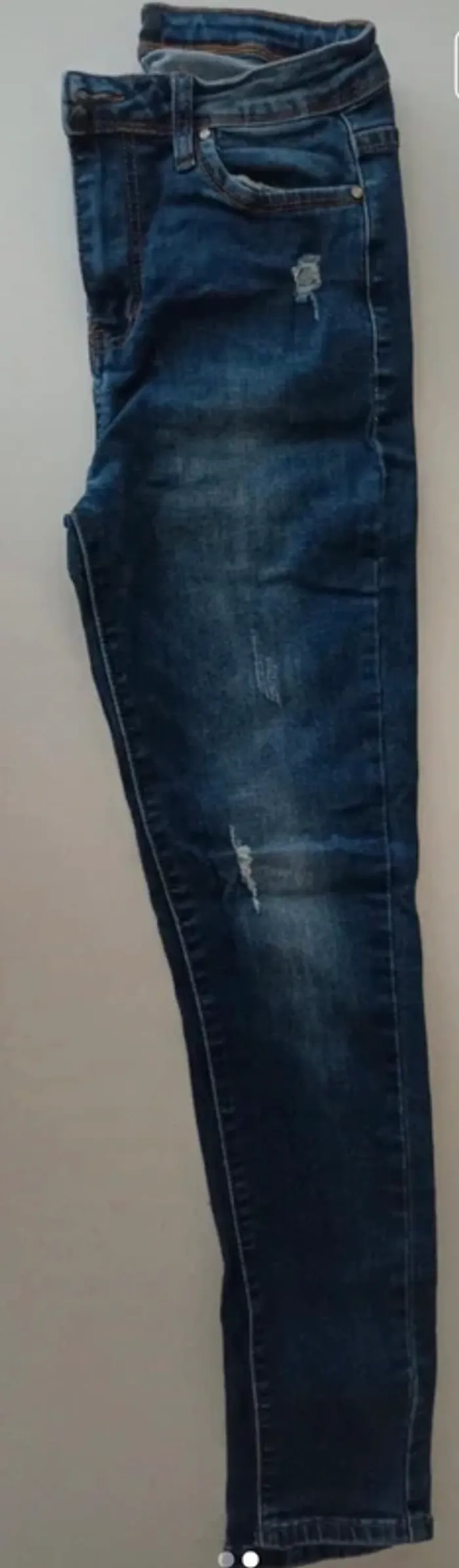 Jean femme taille 36 - photo numéro 2