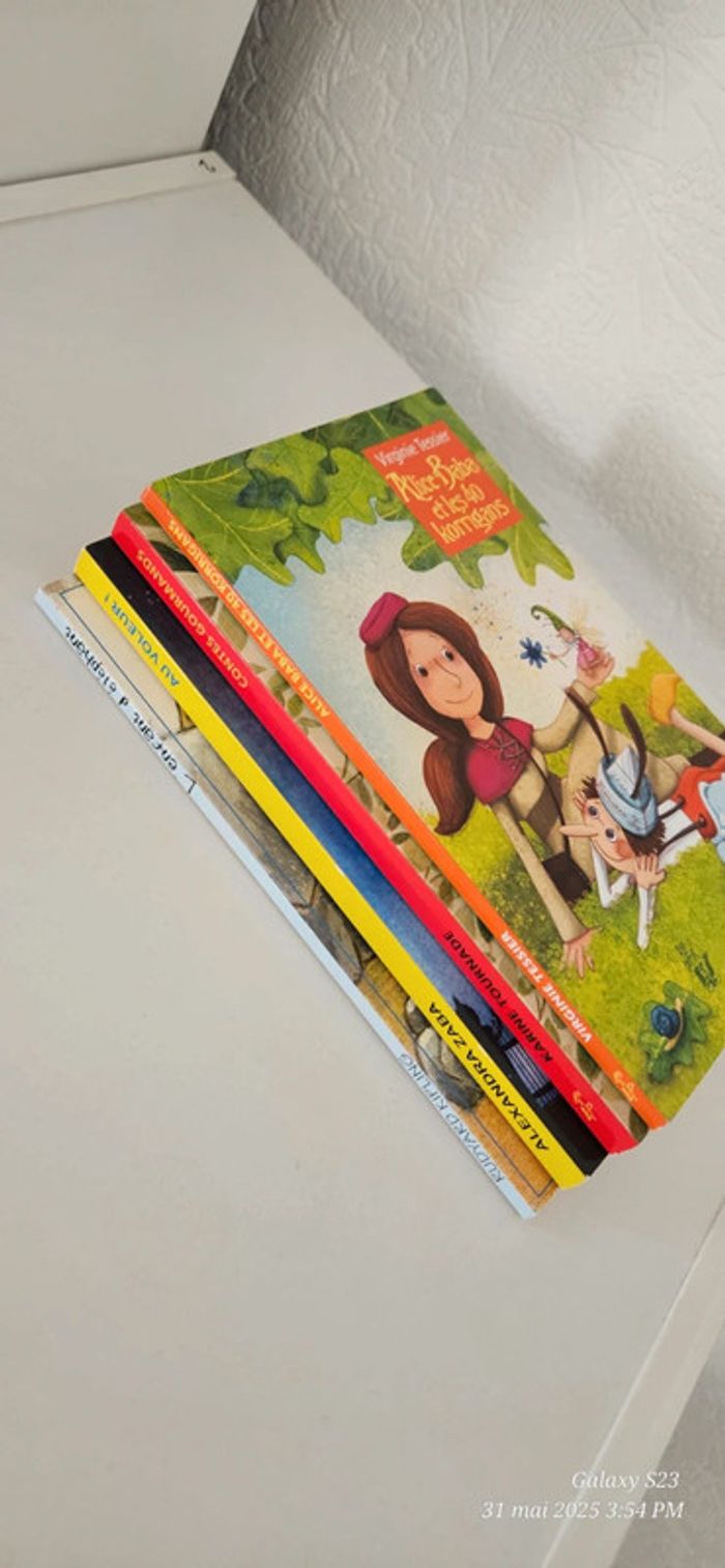 Lot 4 livres 7/9 ans collection " lire c'est partir" - photo numéro 5