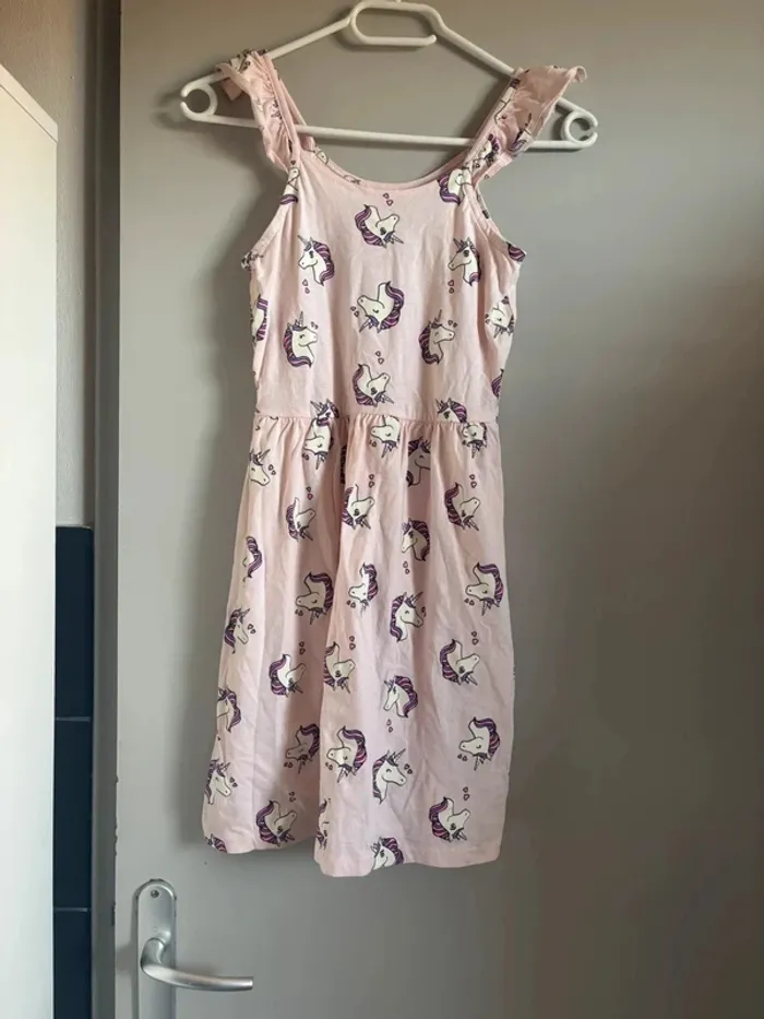 Robe 10 ans neuf - photo numéro 2