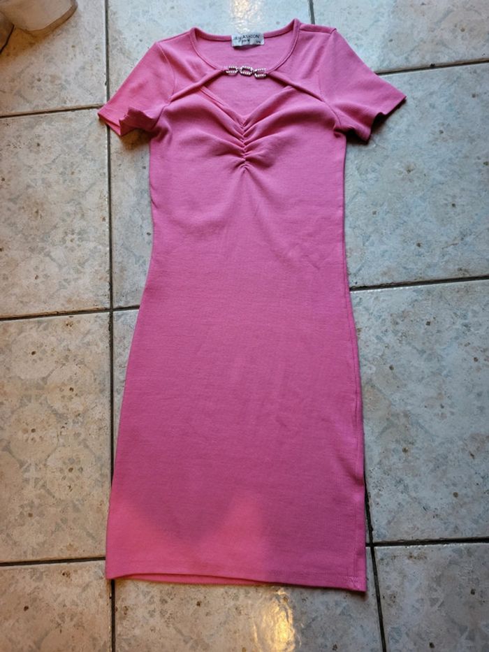 robe neuve sans étiquette