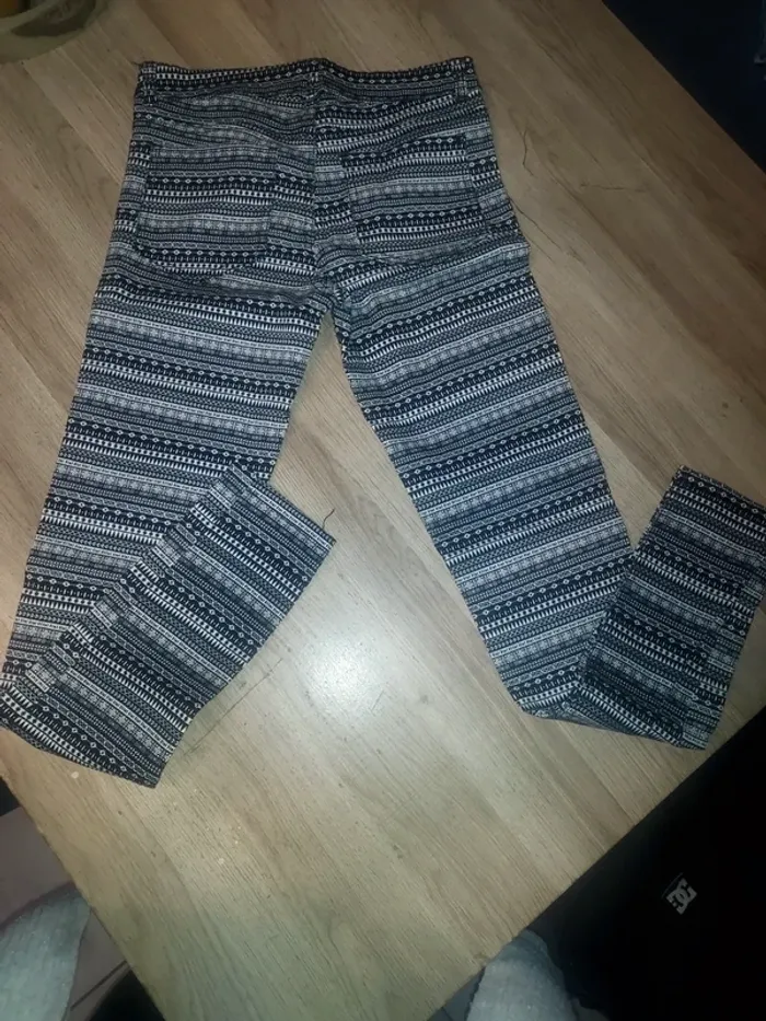 Pantalon slim T.34 - H&M - photo numéro 5