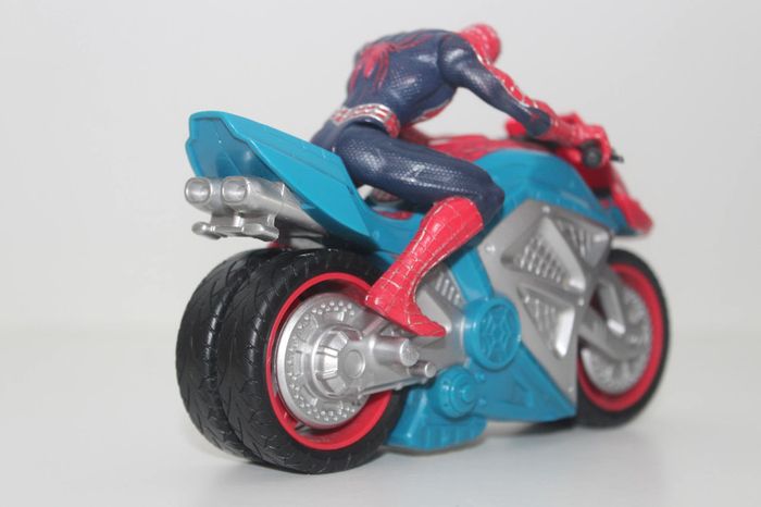 Figurine + Moto Spiderman - Marvel 2007 - photo numéro 4