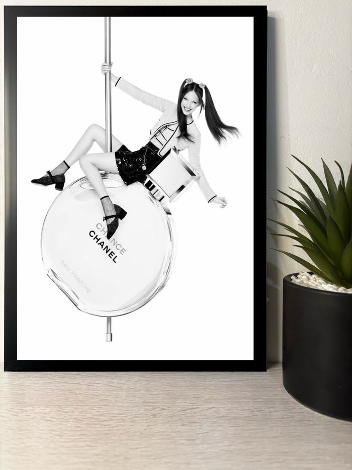 Cadre Déco Original- Femme x Parfum Coco.C