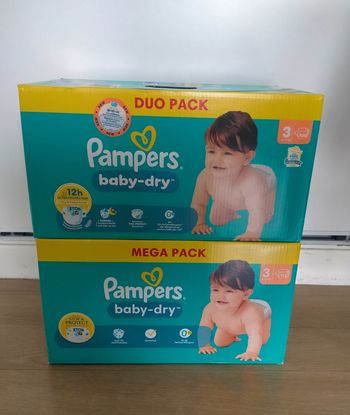 Lot couches Pampers baby dry taille 3/212 couches 