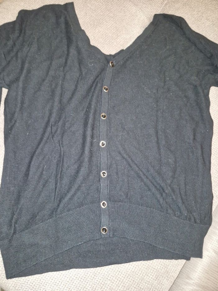 Pull noir - photo numéro 2