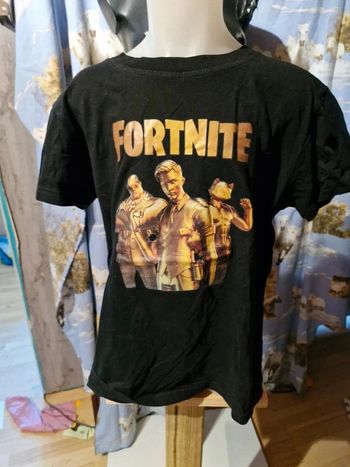 T shirt fortnite  11 /12 ans