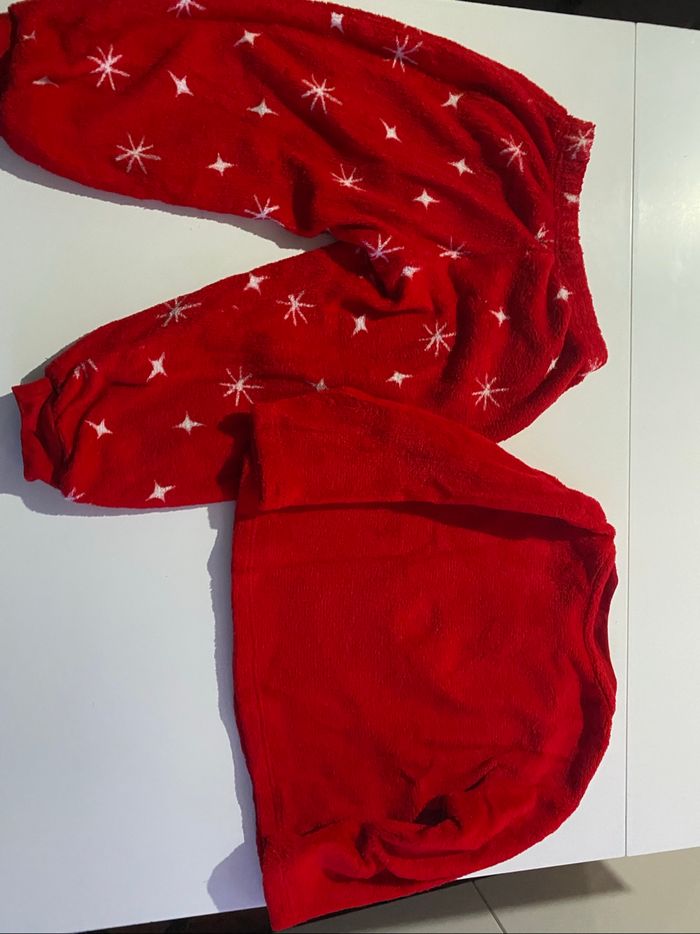 Ensemble pyjama pilou pilou rouge et bleu taille 4 ans le  twsity  Company - photo numéro 2