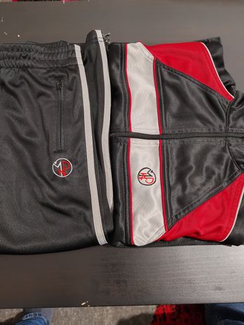 Ensemble jogging 6 ans