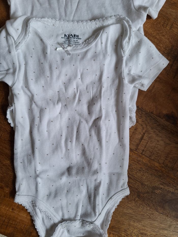 Bodies manches courtes - photo numéro 2