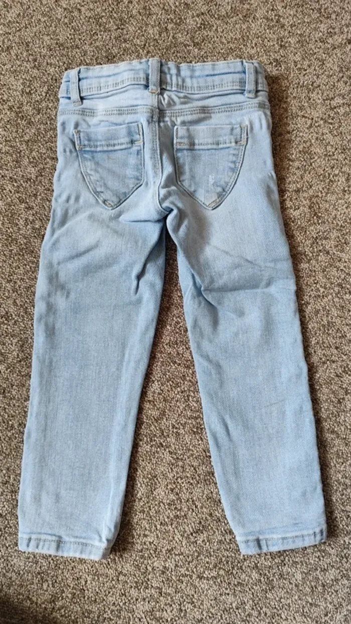 Jeans fille 3 ans - photo numéro 2