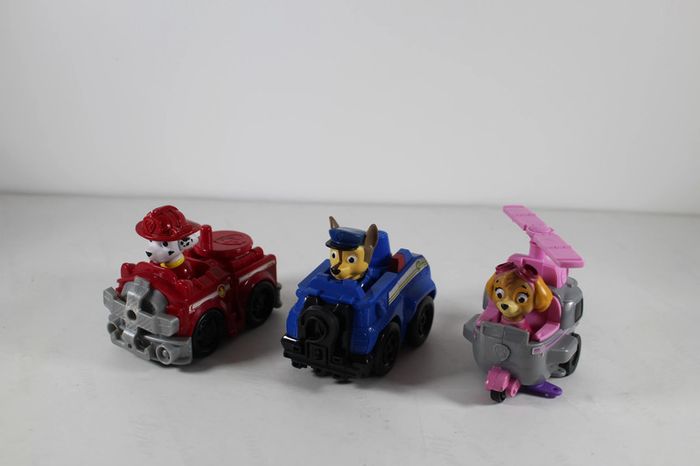 Pat Patrouille Lot de 3 véhicules avec grappins.