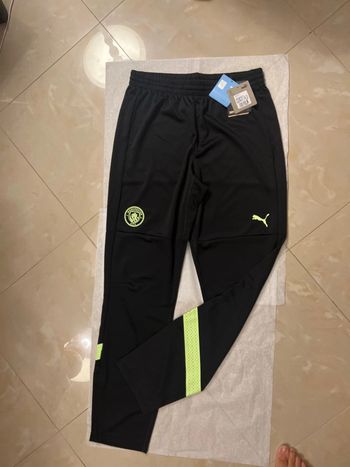 Pantalon de foot Puma, équipe Manchester City taille 15/16 ans authentique neuf