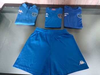 Lot vêtements Tee shirt+ short option foot collège st jean baptiste de la salle