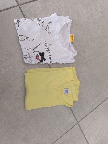 Lot de deux tee shirts manches longues 8 ans