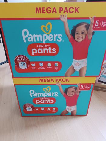 Lot de deux paquets de couches T5