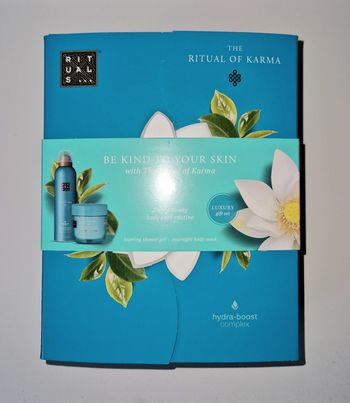 Coffret soins corps rituals collection ritual of karma neuf