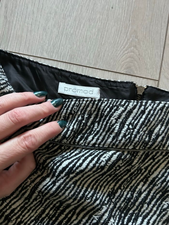 Jupe en laine - photo numéro 3