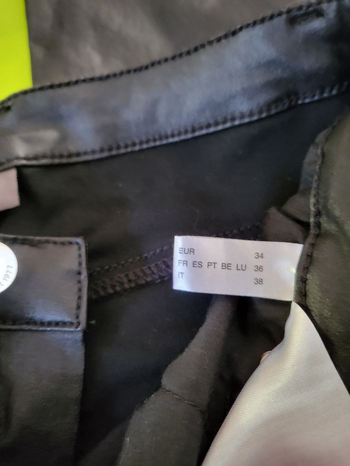 Pantalon similicuir  t34 - photo numéro 3